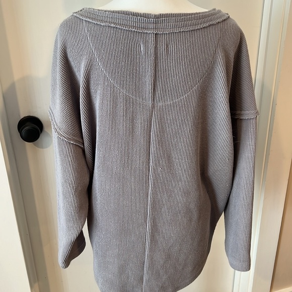 Mod ref long sleeve v neck grey sweater size L - Picture 2 of 2